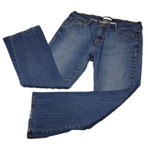 Levi Strauss & Co 515 Blue Medium Wash Five Pocket Mid Rise Boot Cut Denim Jean